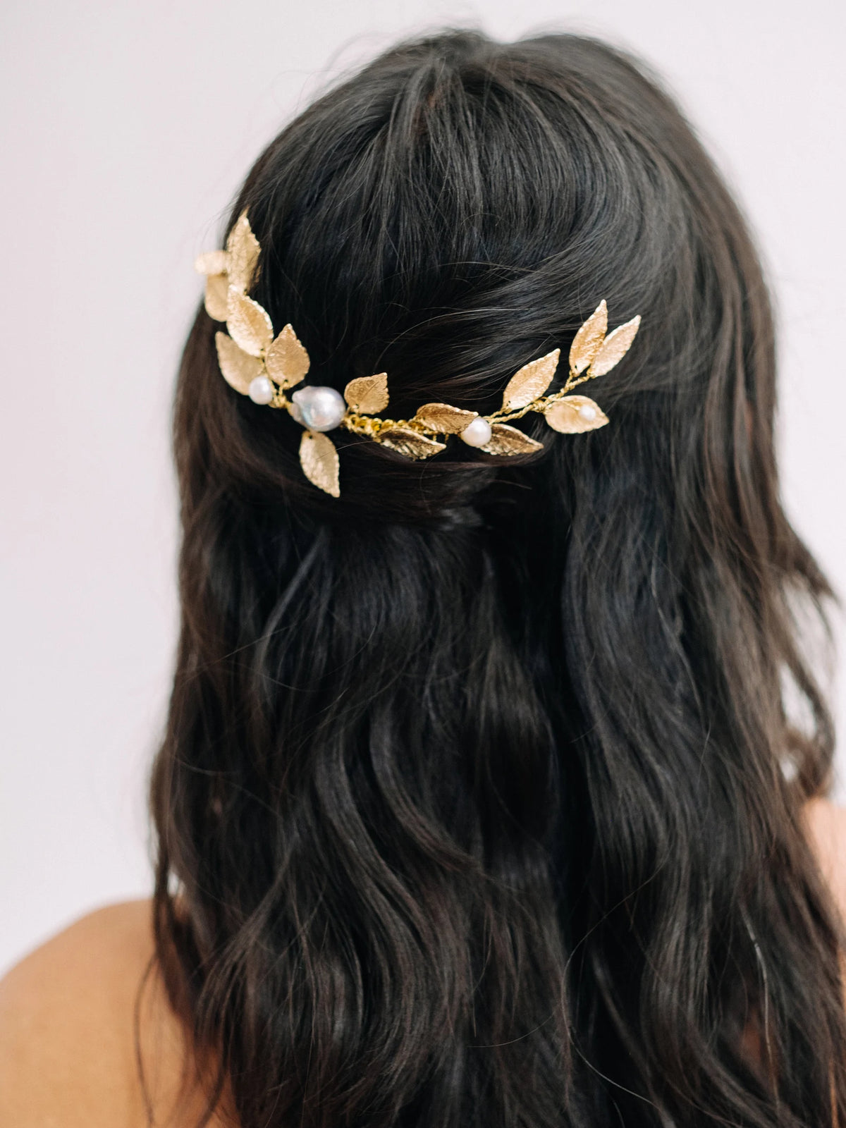 Lara - Gold Hair Comb with Baroque Pearls and Leaves - Gold Hair Comb with Baroque Pearls and Leaves Hanna Peters x Gibson Bespoke