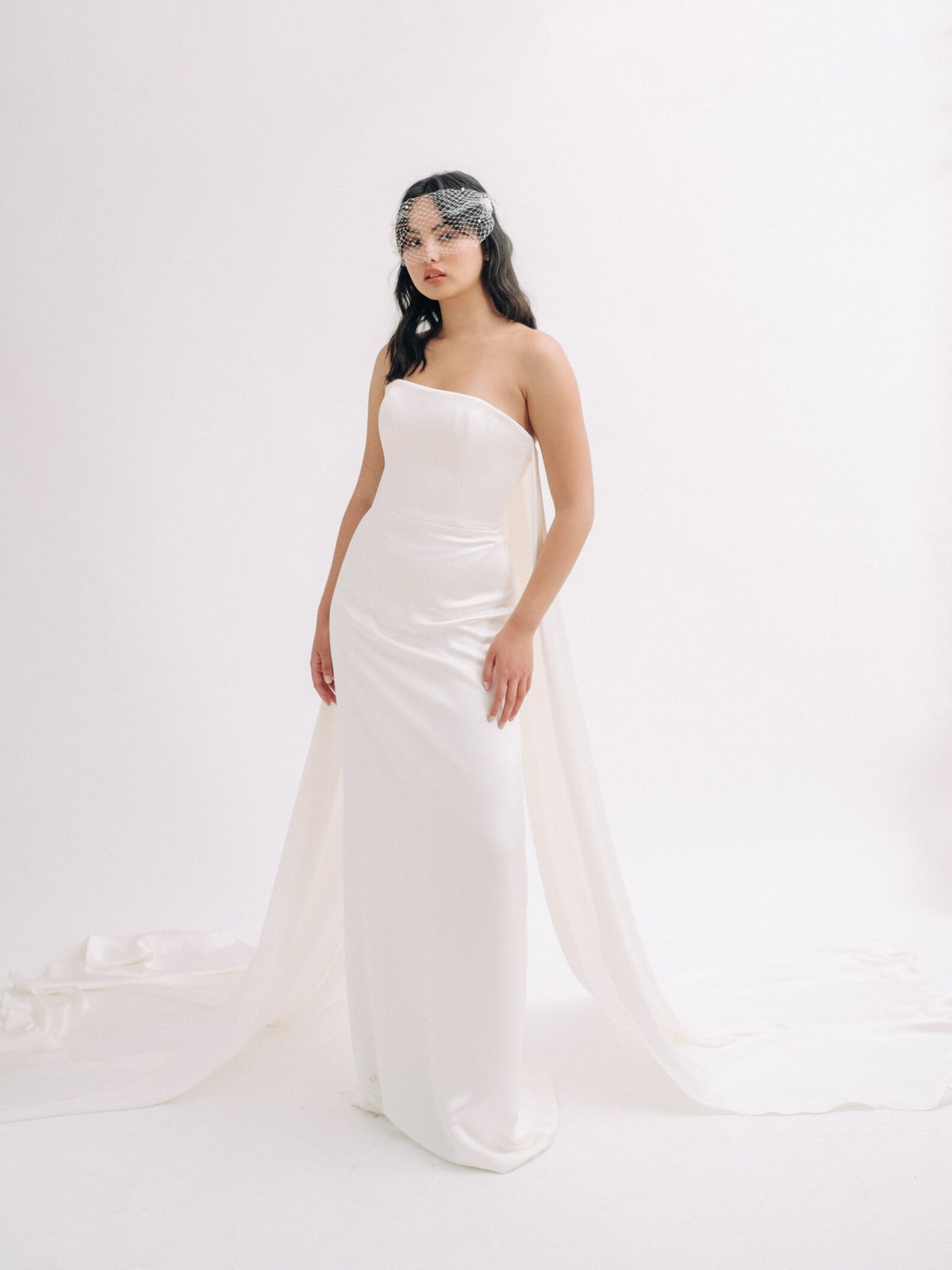 Neve - Ivoor vogelkooisluier met zoetwaterparels - Ivory Birdcage Veil with Freshwater Pearls Hanna Peters x Gibson Bespoke